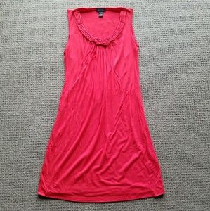 Bright and comfortable Spense dress